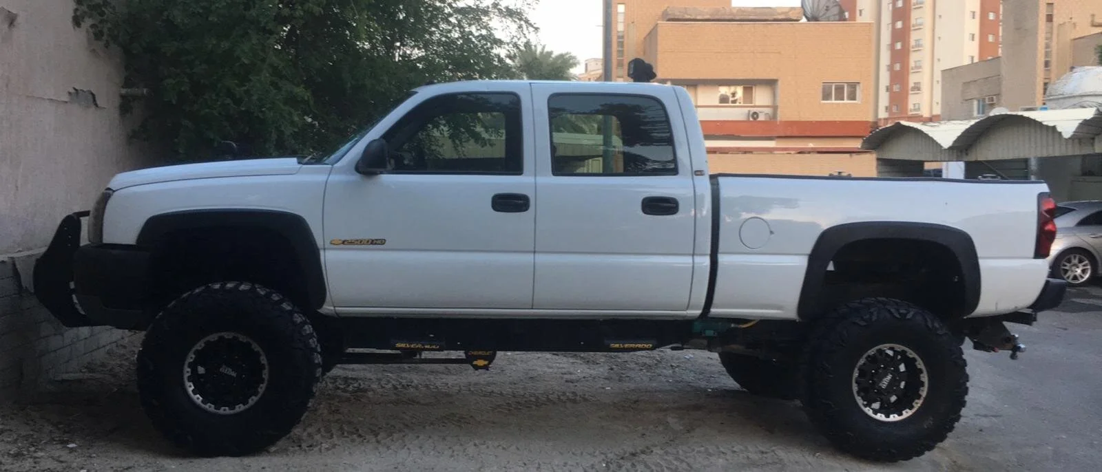 Chevrolet silverado 2500hd 2005 شفروليه سلفرادو ٢٥٠٠اج دي ٢٠٠٥