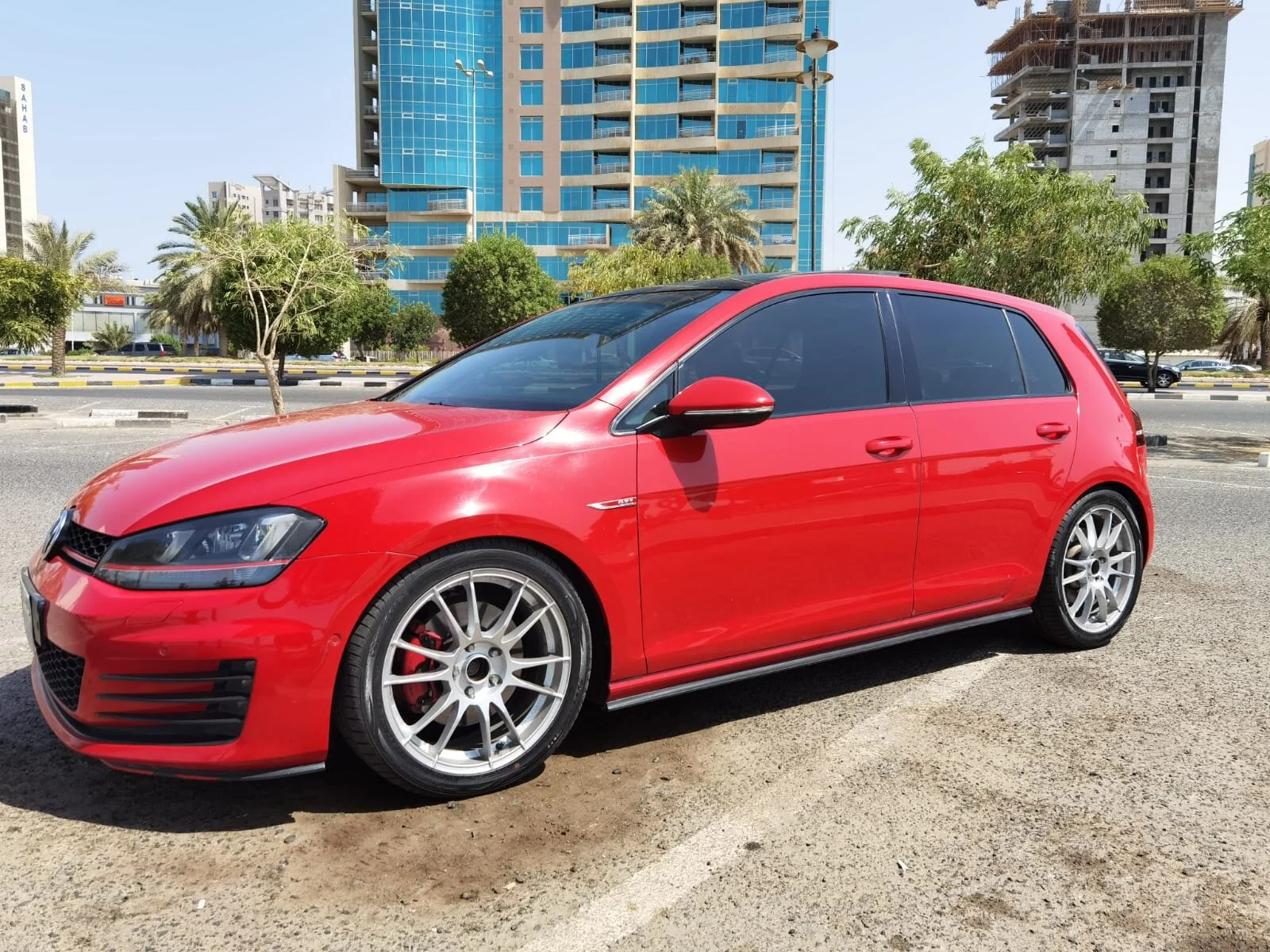 Volkswagen golf gTi 2015 فولكس واجن قولف جي تي اي ٢٠١٥