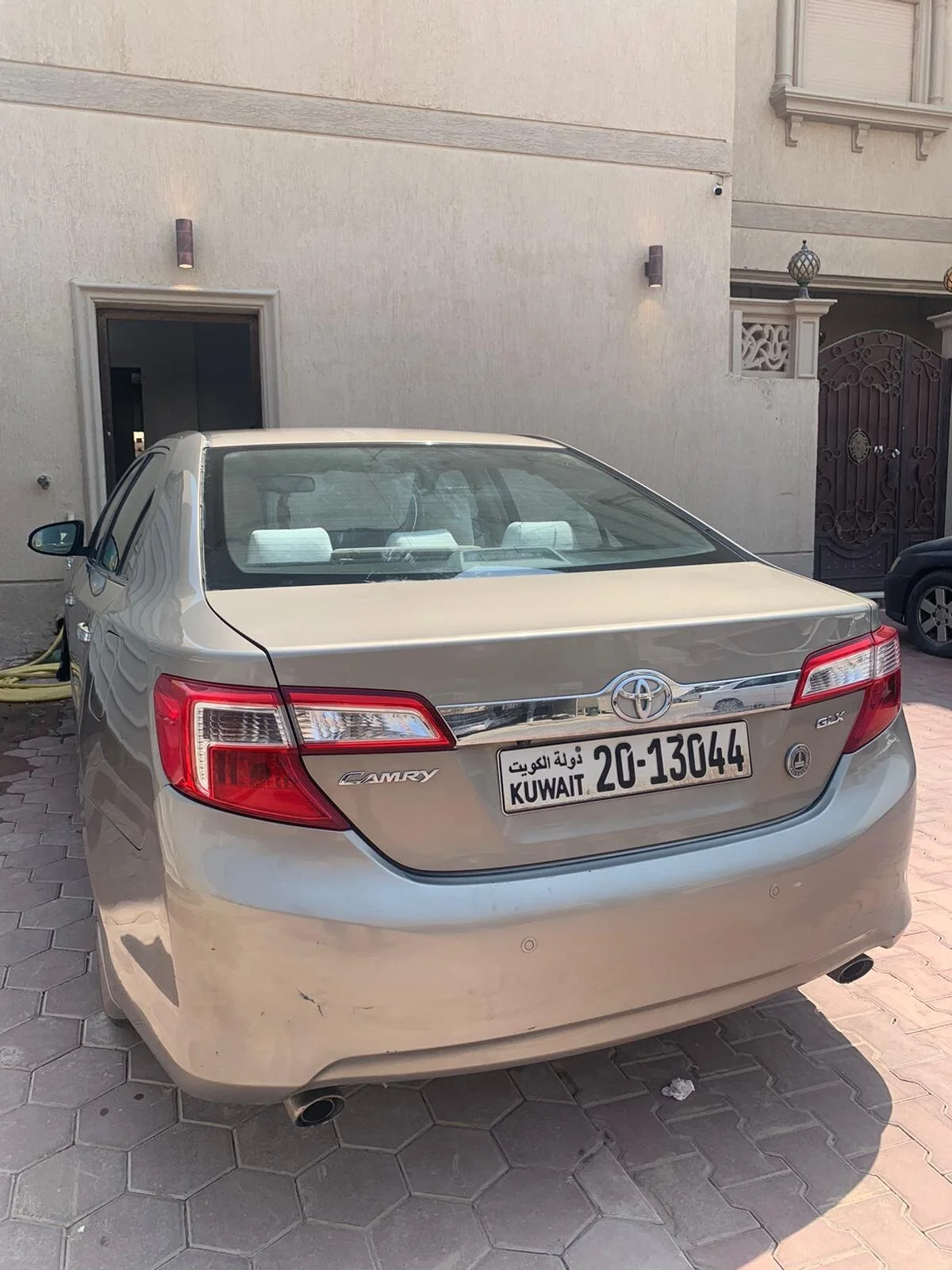 Toyota camry 2012 تويوتا كامري ٢٠١٢