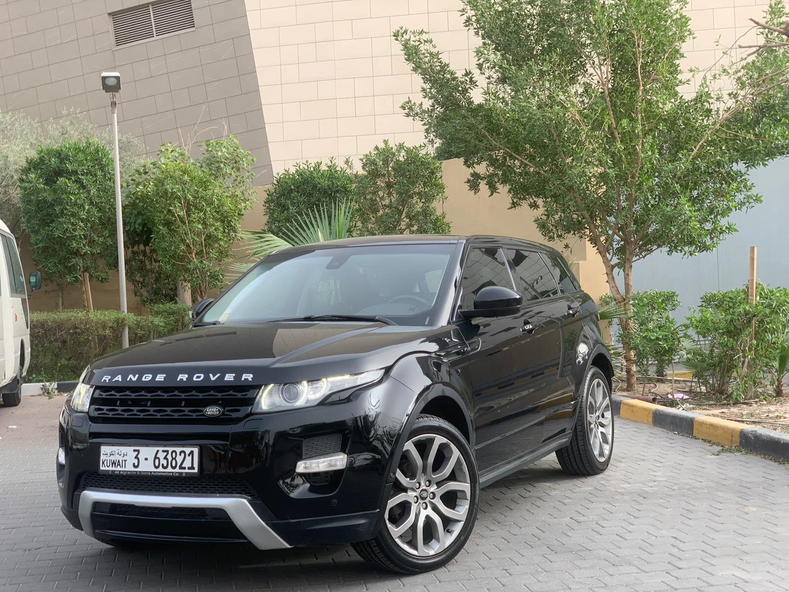 Range rover evoque 2015 رينج روفر ايفوك ٢٠١٥.jpeg