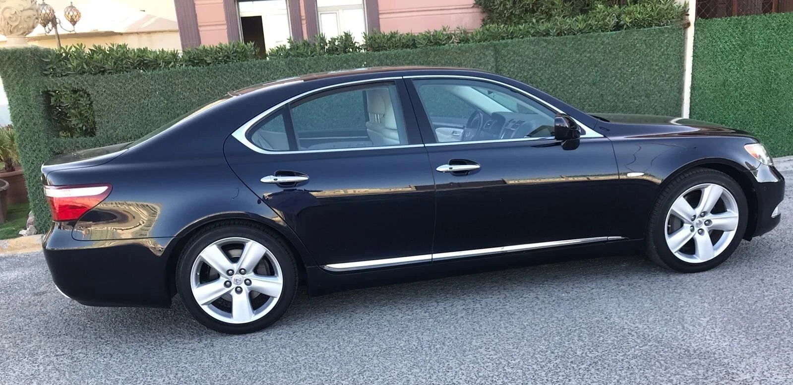 Lexus ls460 2009 لكزس ال اس٤٦٠ ٢٠٠٩
