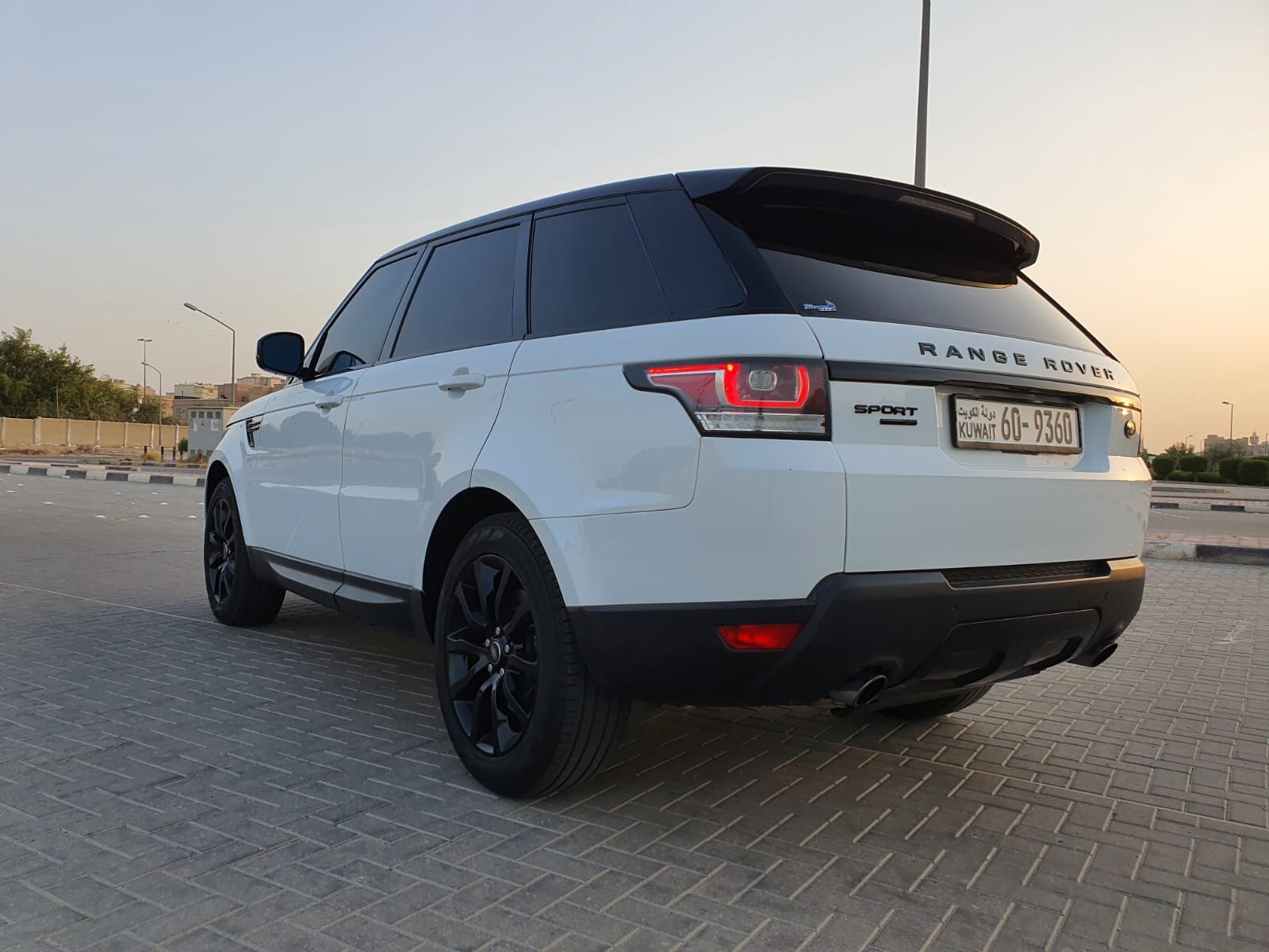 Range rover sport رينج روفر سبورت3.jpeg