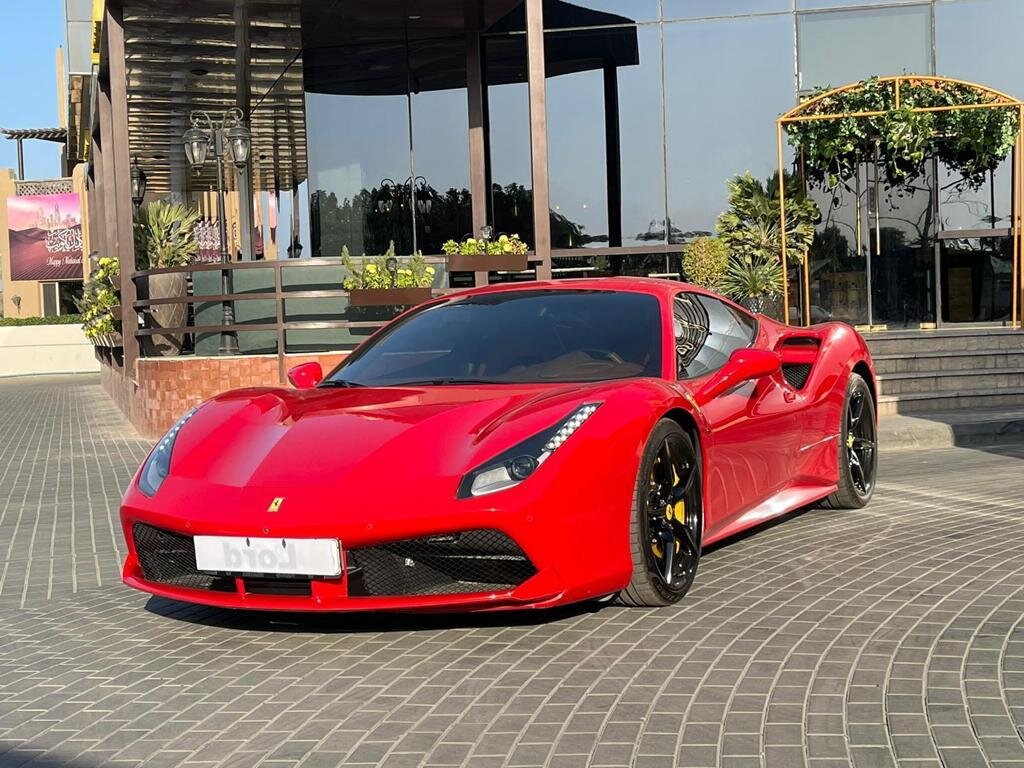 Ferrari gtb 488 2018 فيراري جي تي بي ٤٨٨ ٢٠١٨.jpeg