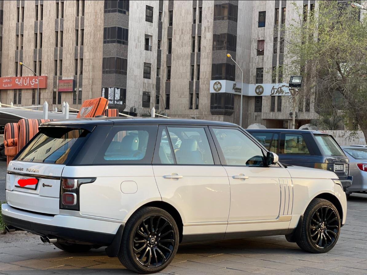 Range rover 2014 رينج روفر ٢٠١٤.jpeg