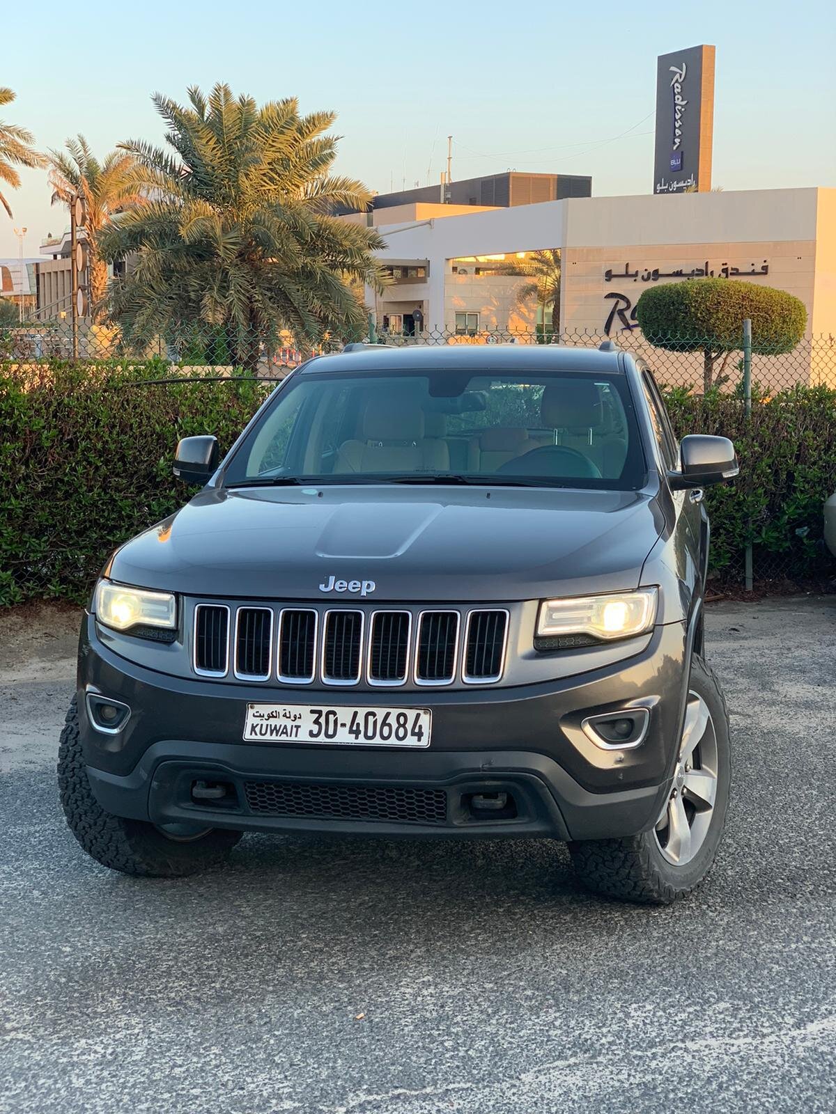 Jeep grand cherokee 2014 جيب قراند شيروكي ٢٠١٤6.jpeg