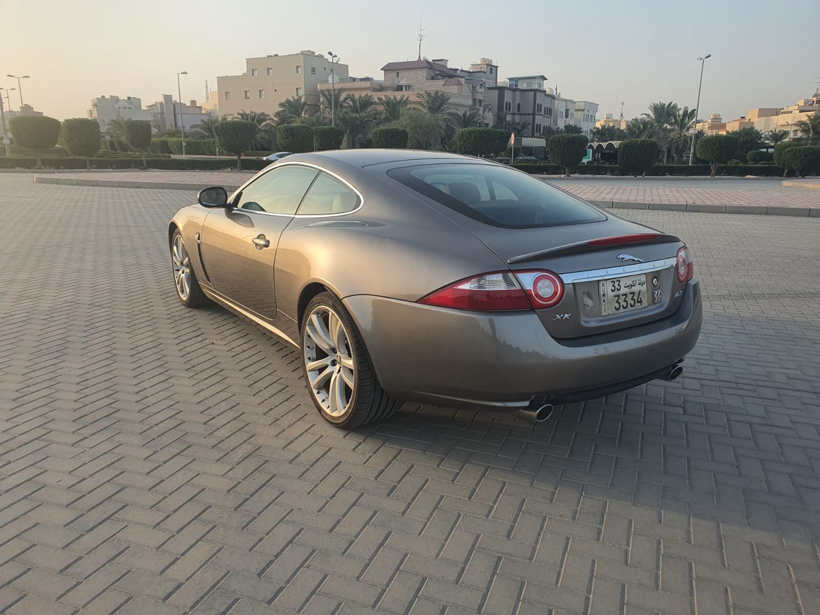 Jaguar xk 2009 جاكوار اكس كي ٢٠٠٩2.jpeg