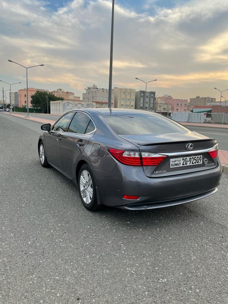 Lexus es250 2013 لكزس اي اس٢٥٠ ٢٠١٣2.jpeg