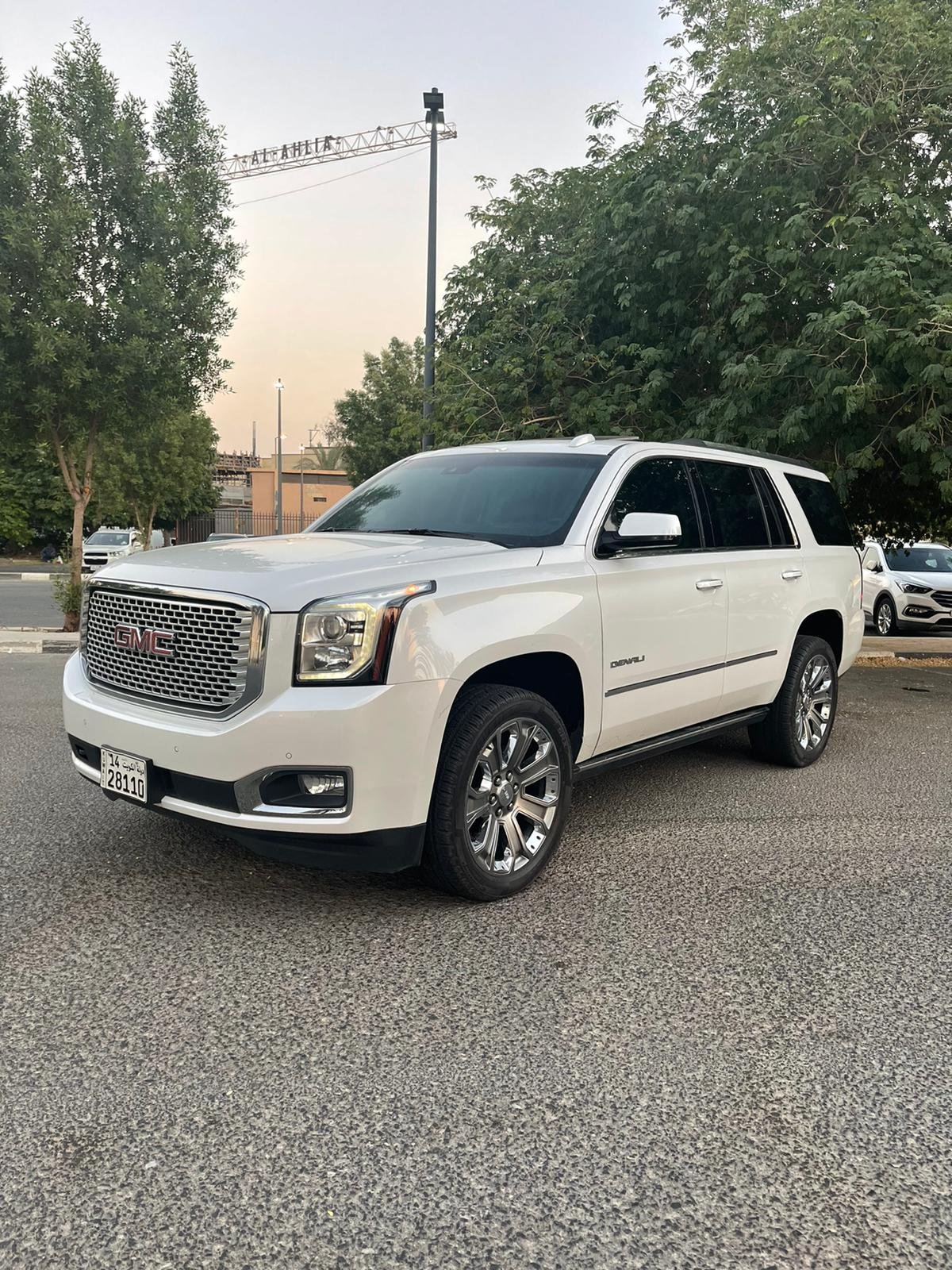 Gmc yukon denali 2016 جمس يوكن دينالي ٢٠١٦.jpeg