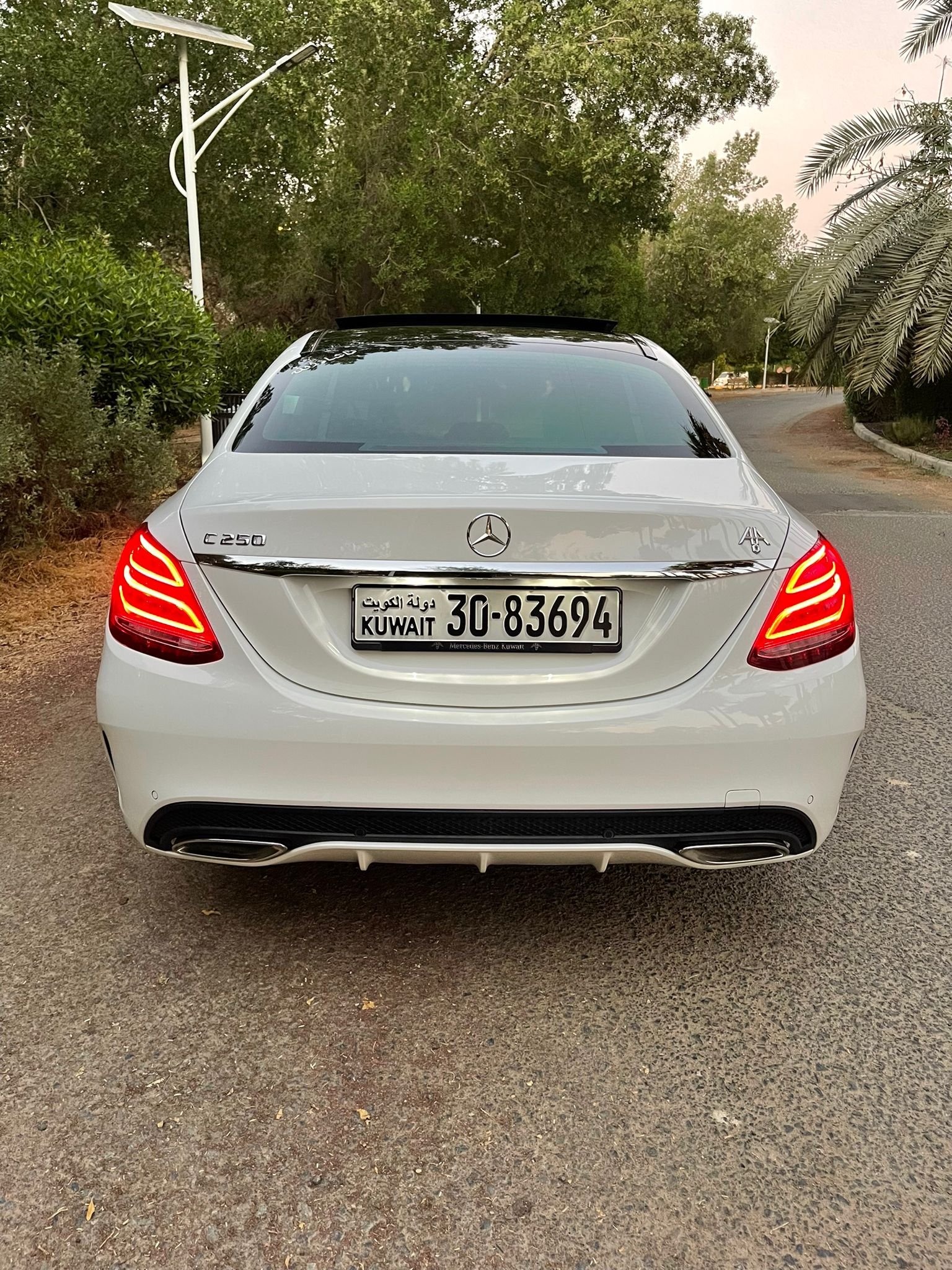 Mercedes c250 مرسيدس سي٢٥٠7.jpeg