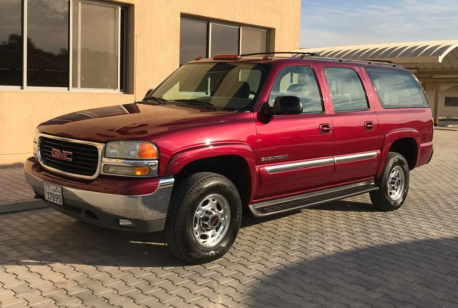 Gmc suburban 2004 جمس سوبربان ٢٠٠٤