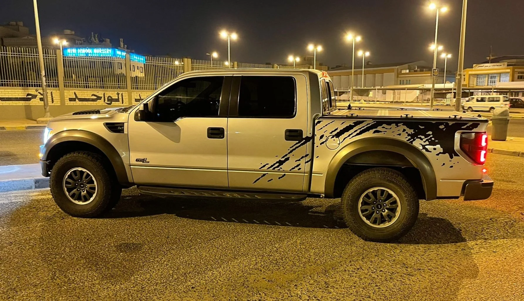 Ford raptor 2011 فورد رابتر ٢٠١١