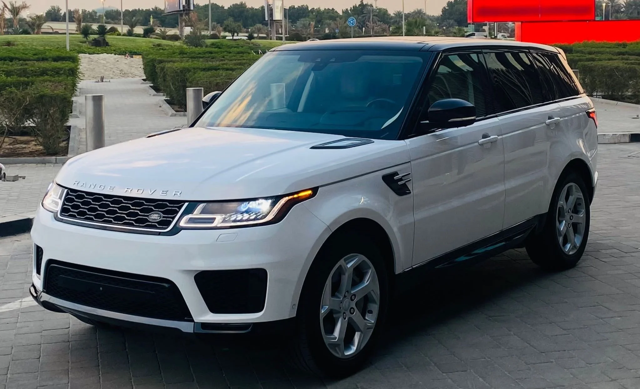Range rover sport 2018 رينج روفر سبورت ٢٠١٨