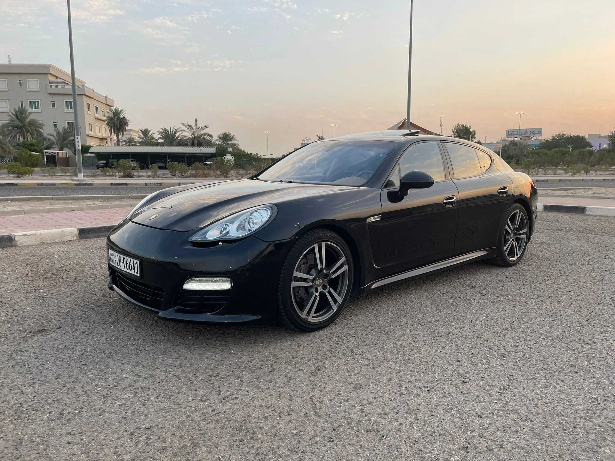 Porsche panamera 2013 بورشه بنيميرا ٢٠١٣