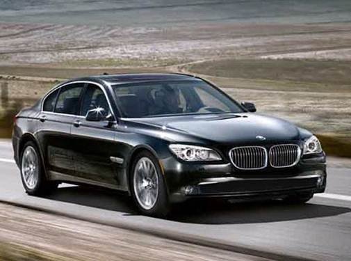 2010-BMW-7 Series-FrontSide_BM750101_505x375.jpg