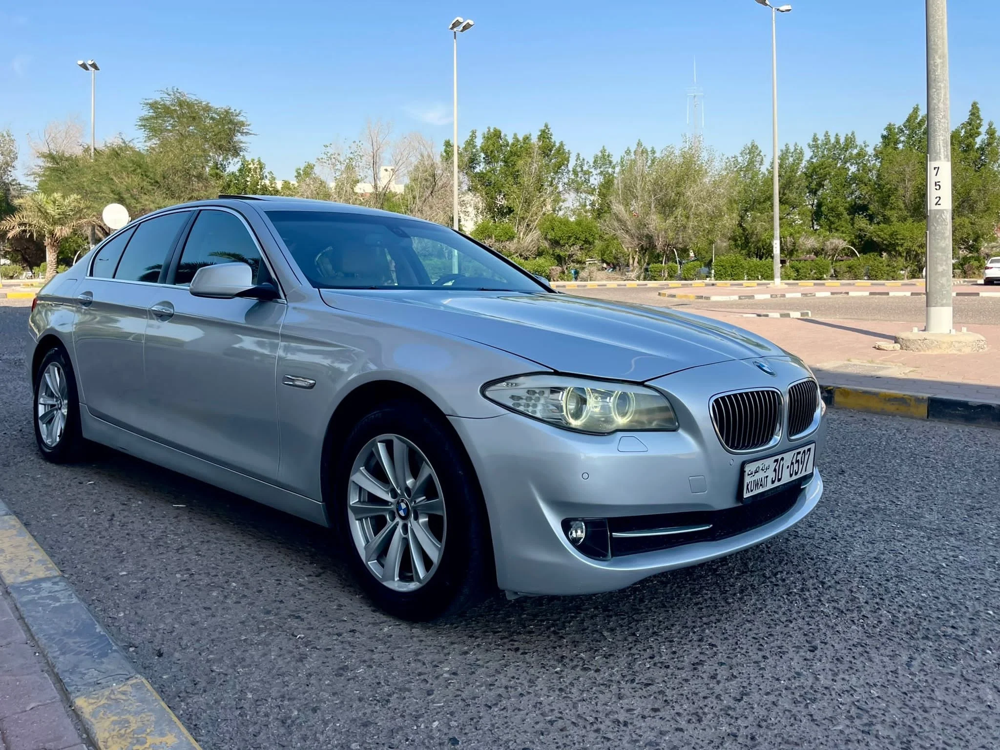 Bmw 530 2013 بي ام دبليو ٥٣٠ ٢٠١٣