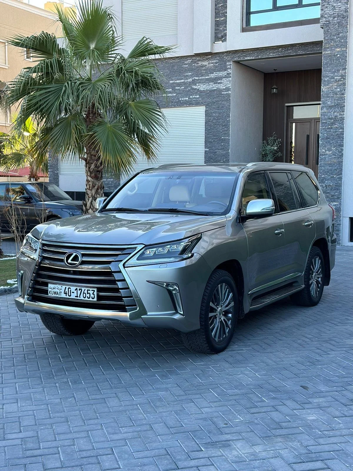 Lexus lx570 2016 لكزس ال اكس٥٧٠ ٢٠١٦