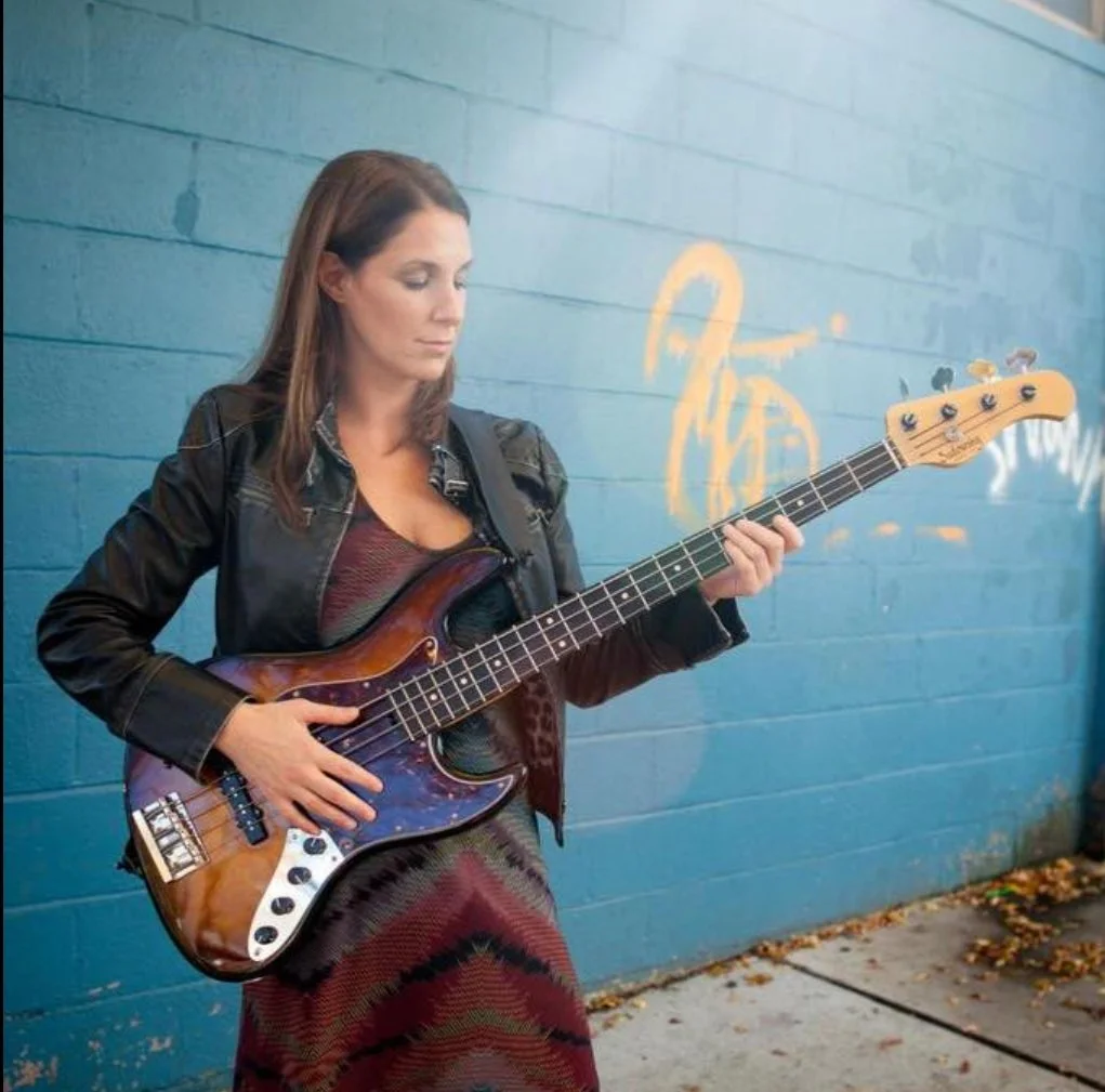 Alison Keslow @ Silver Girl