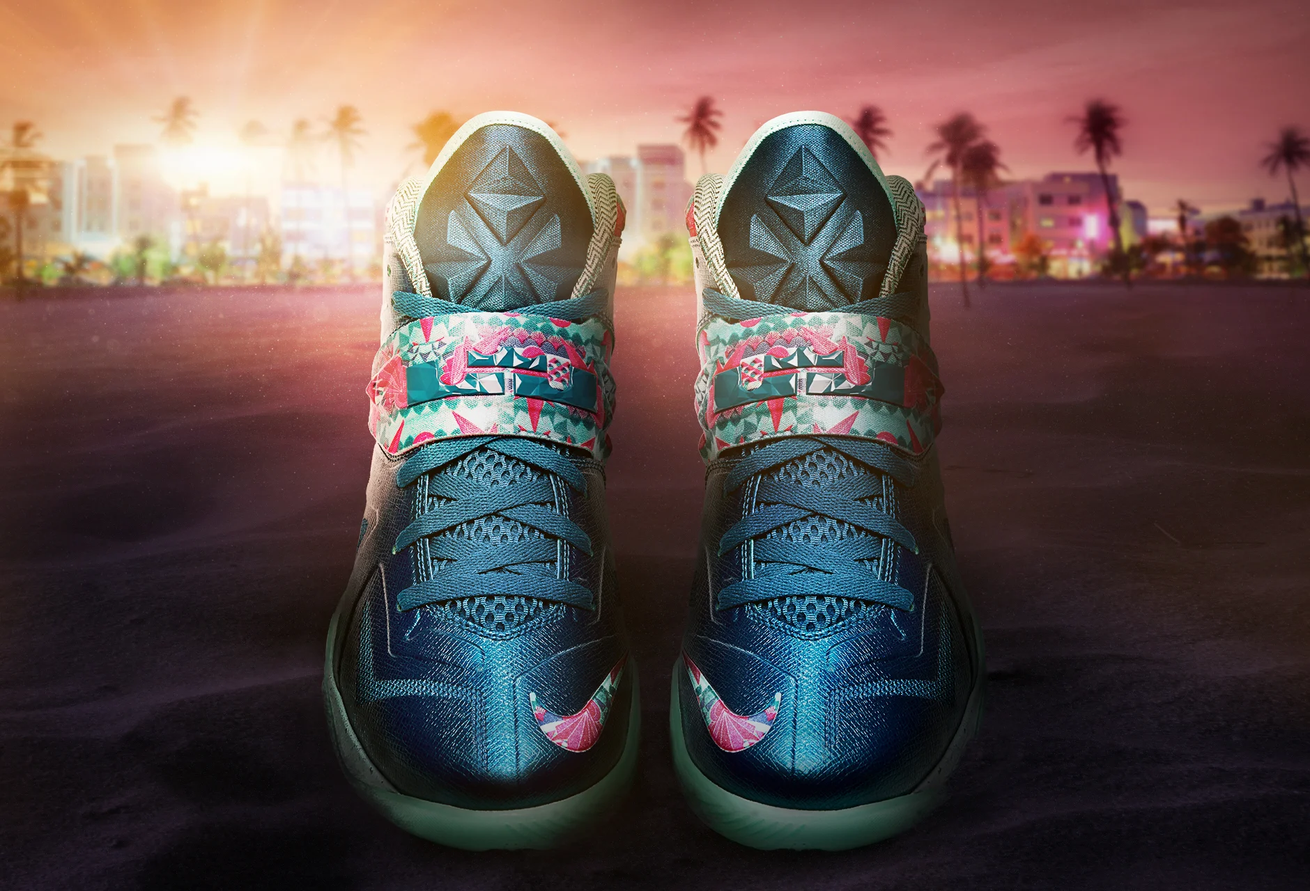 Lebron11_PowerCouple5b.jpg