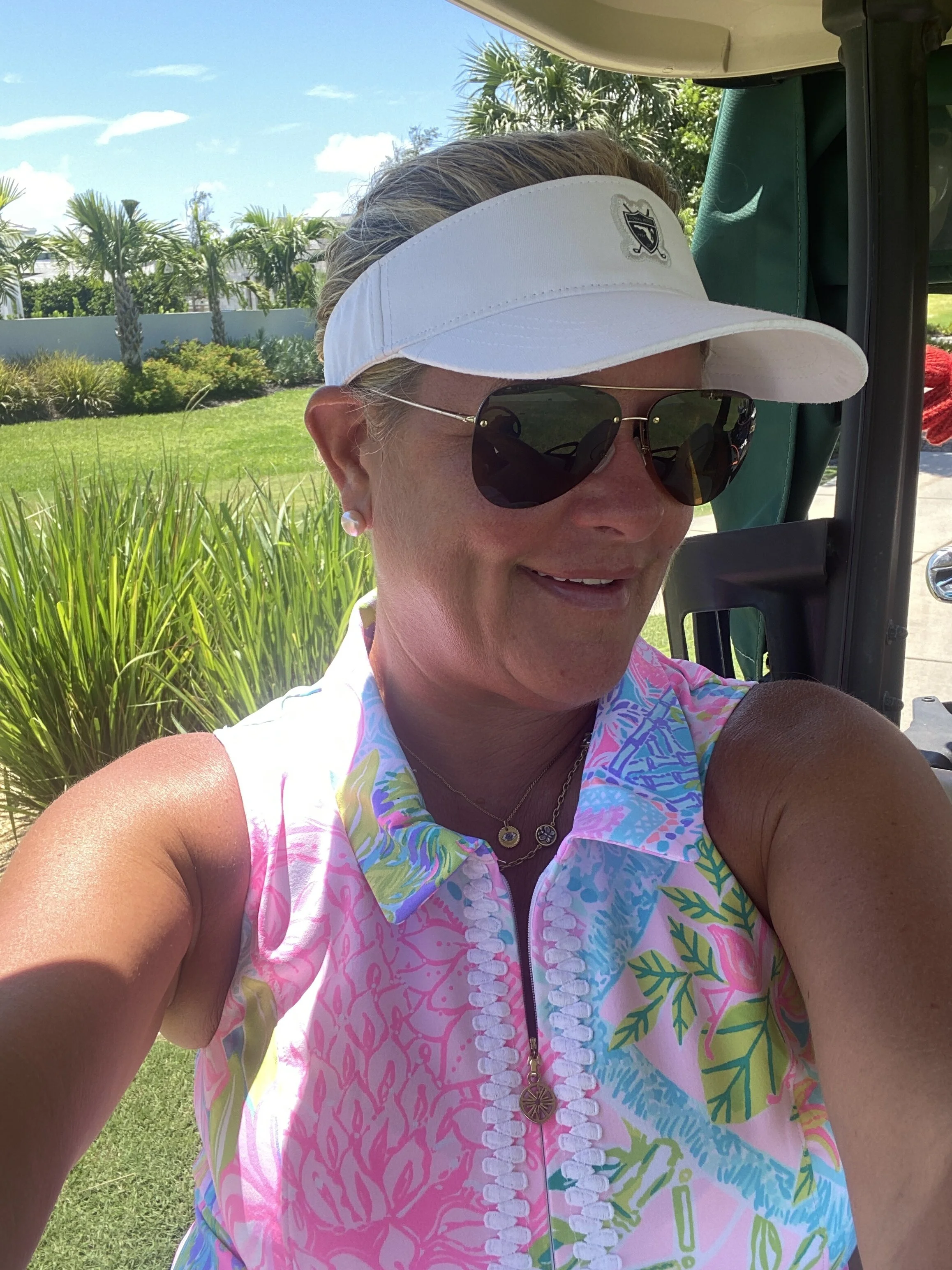 Golfing one of my favorite things to get busy living sober!