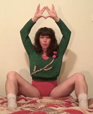 Taking in 2018 like a priestess. 