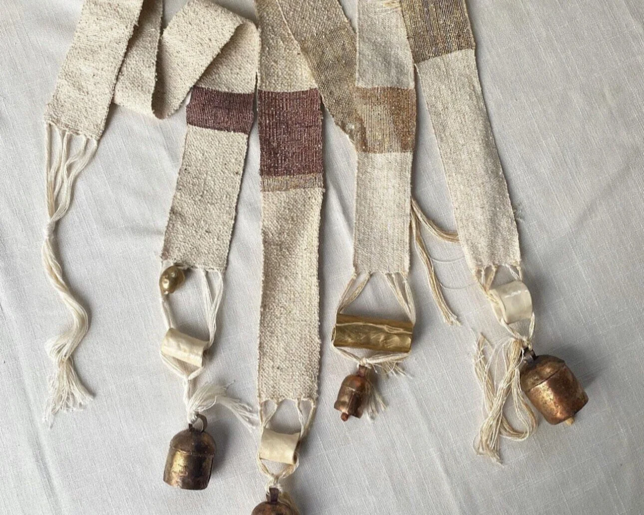 FDF8A2C7-1470-4981-BF9E-4EE3A8410BE8