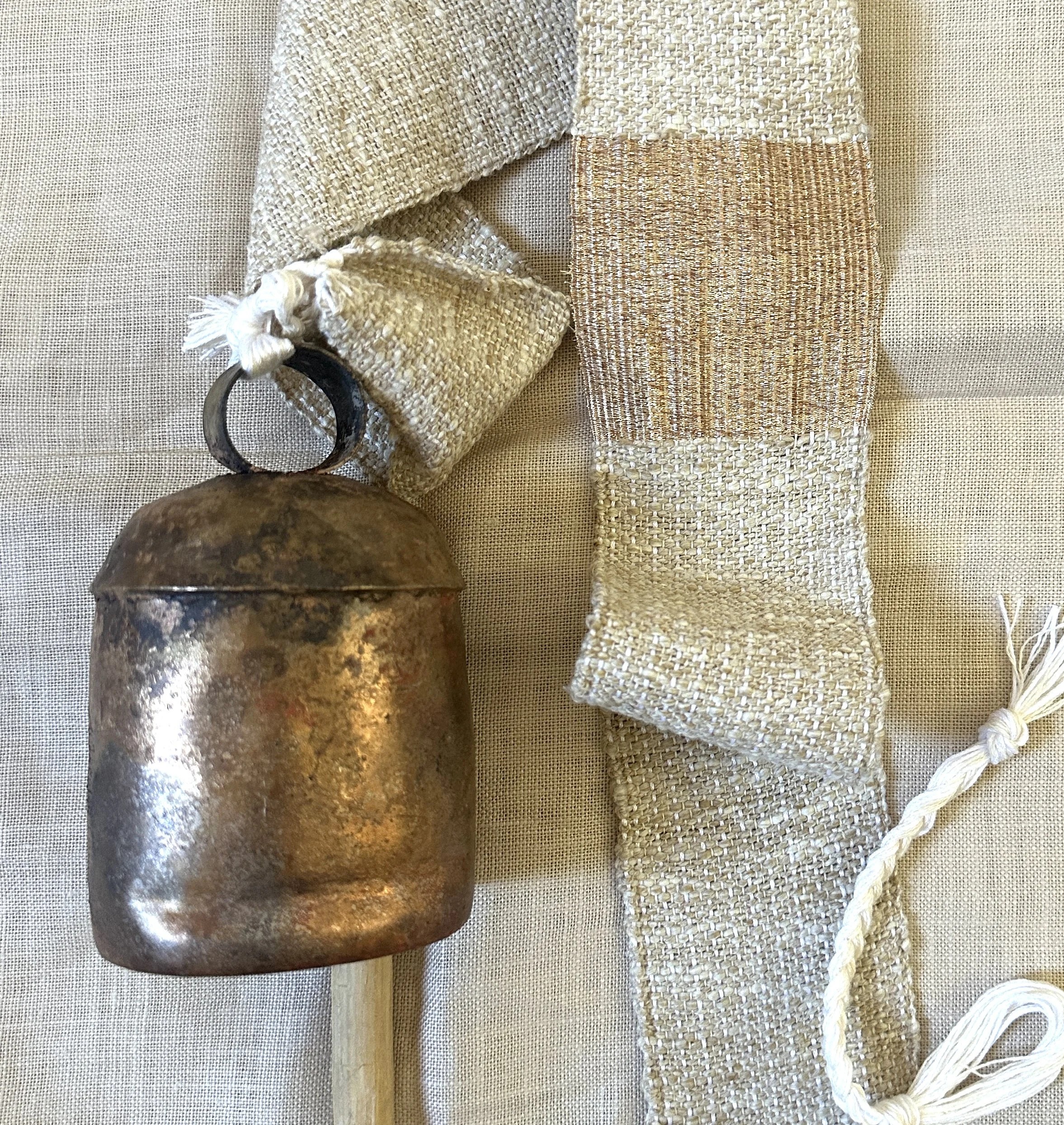 Handwoven Bell / Bone & Gold