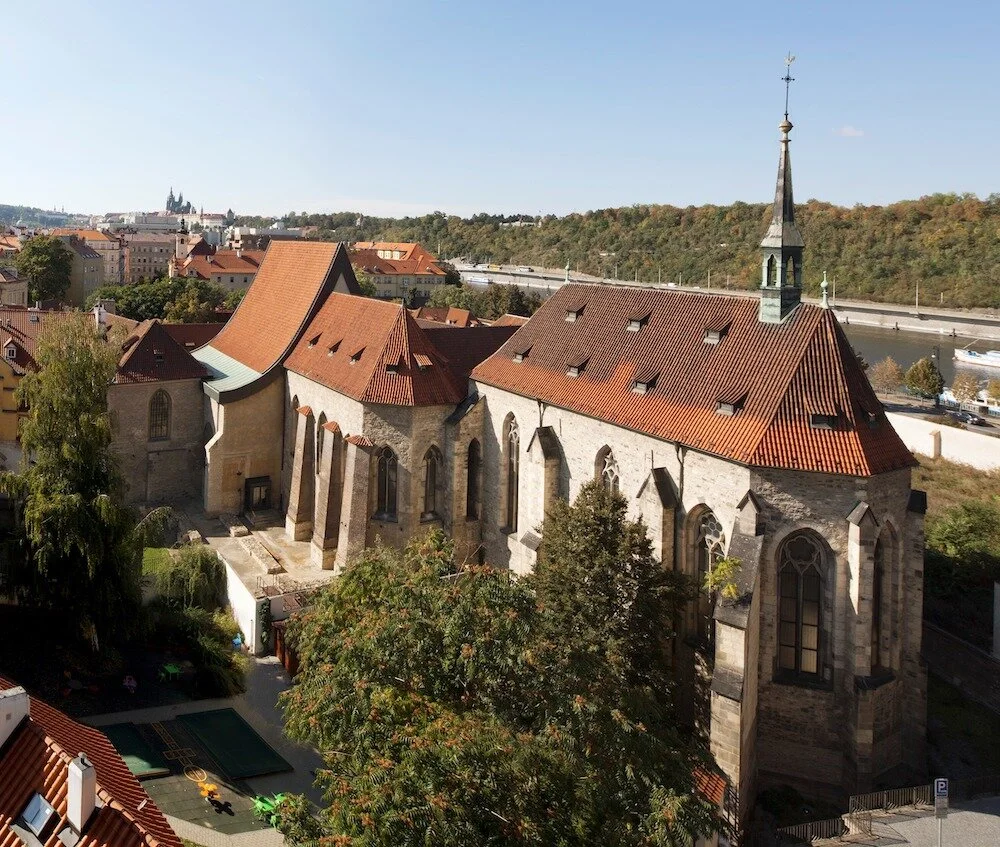 CFP: Royal Nunneries at the Center of Medieval Europe