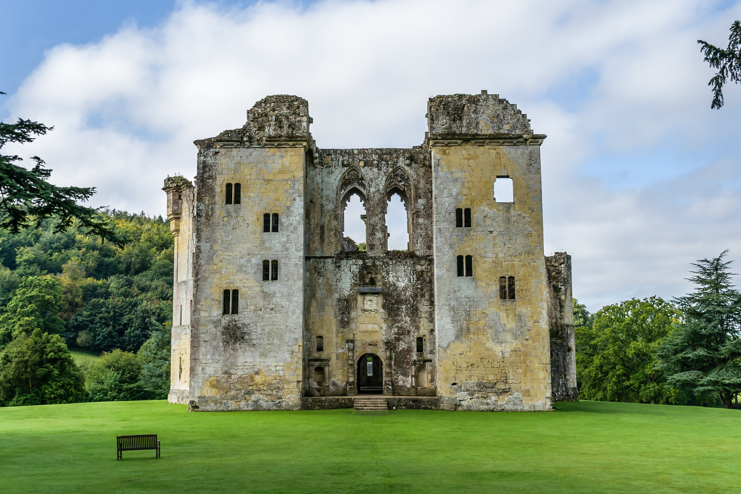  Wardour Castle 