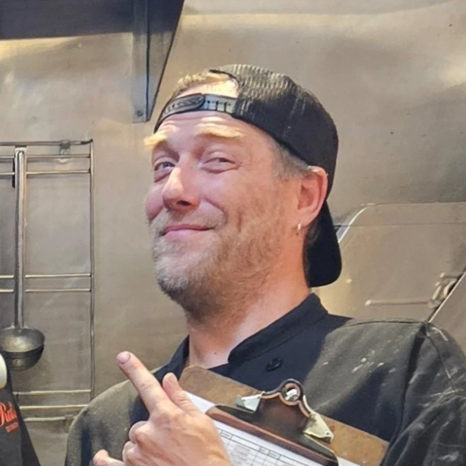 SCOTT TAYLOR // Red's Diner