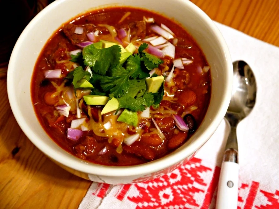 How to Throw Down Guide to Hosting a Chili CookOff — The Midwestival