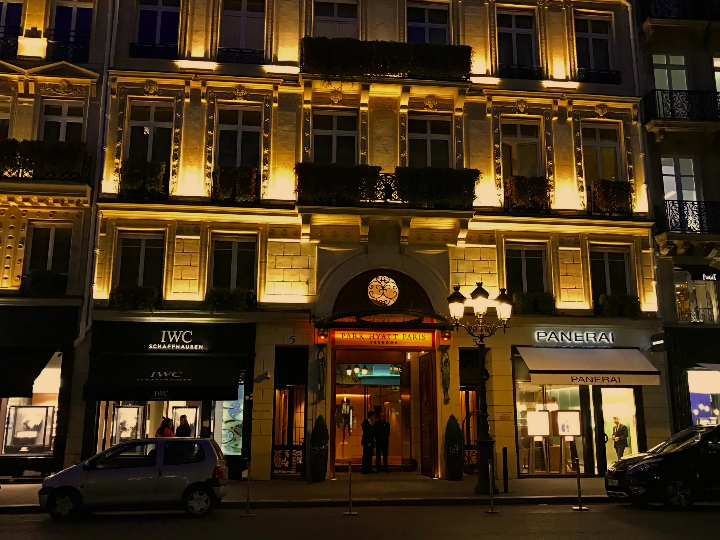 Hyatt Privé Park Hyatt Paris-Vendôme: Complimentary Airport Transfer