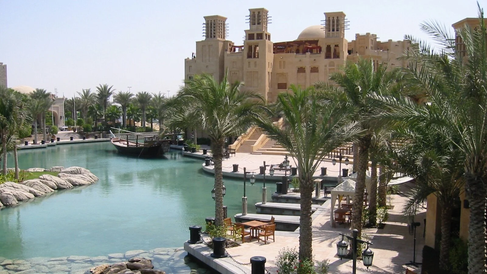 Jumeirah+Passport+to+Luxury+advantages.jpg