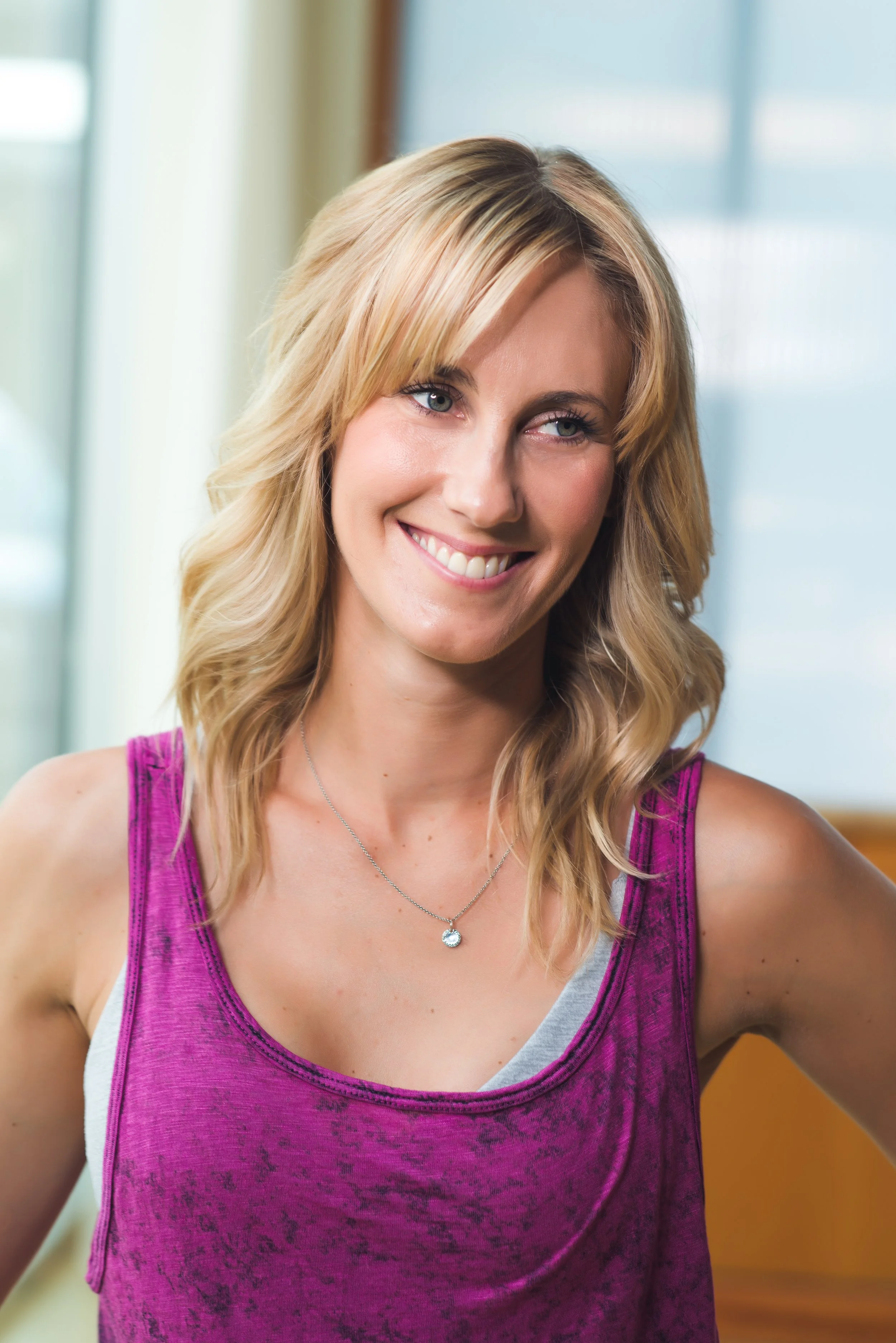 Andrea_Barre3_Headshot2014_LOL7743-Edit.jpg