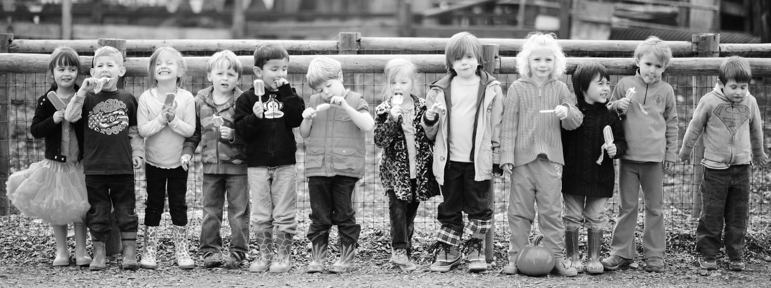 kids in line popsicle.jpg