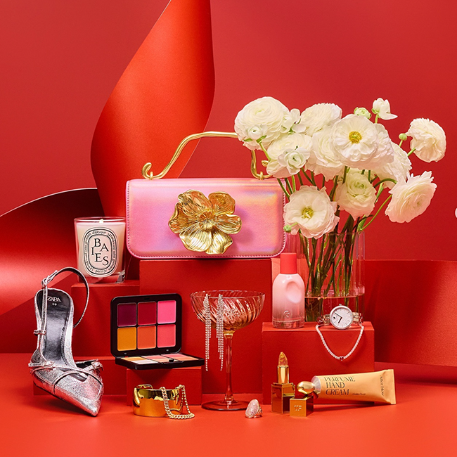 Web-portfolio-specs-650x650_Her.png
