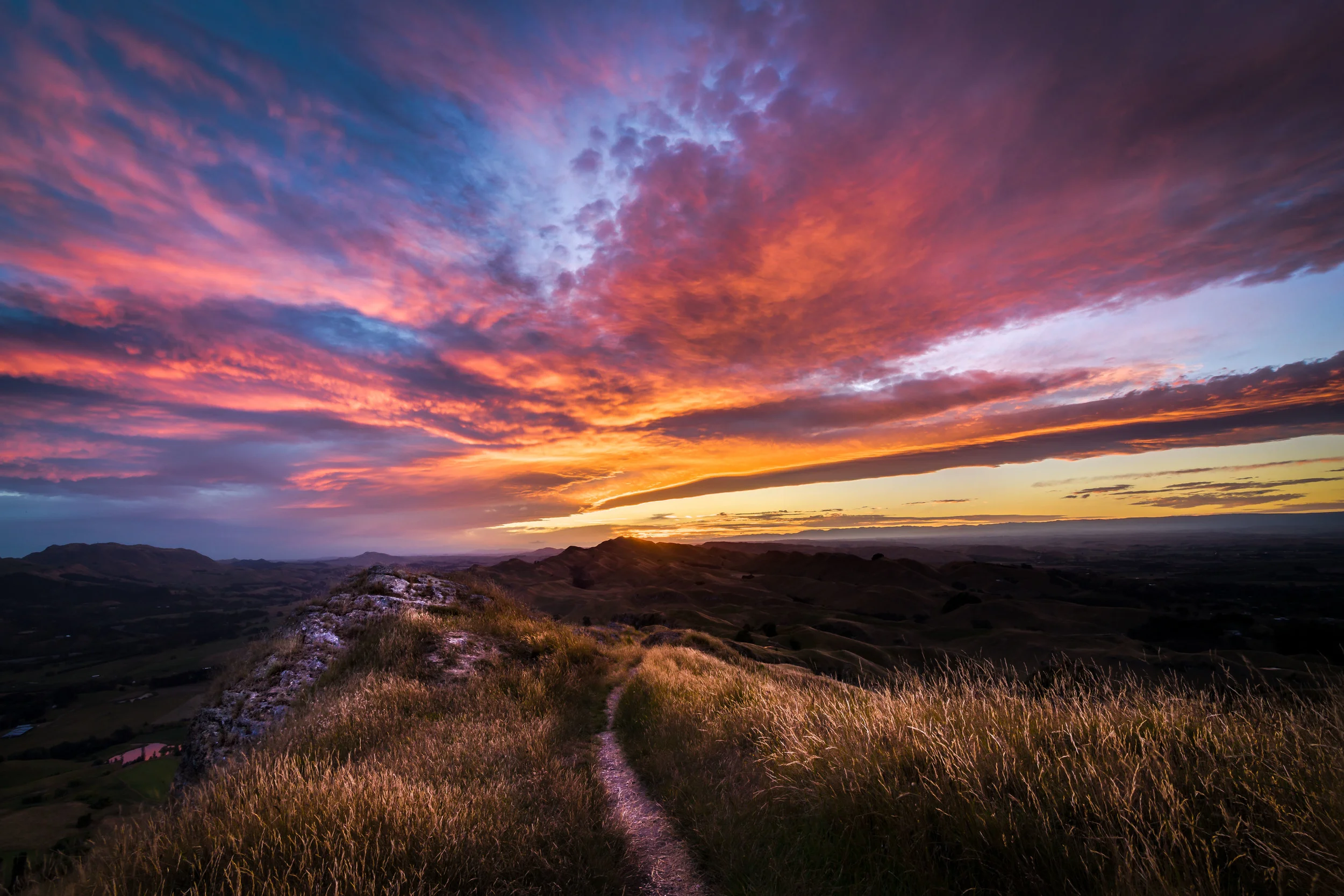 Te Mata Sunset - i