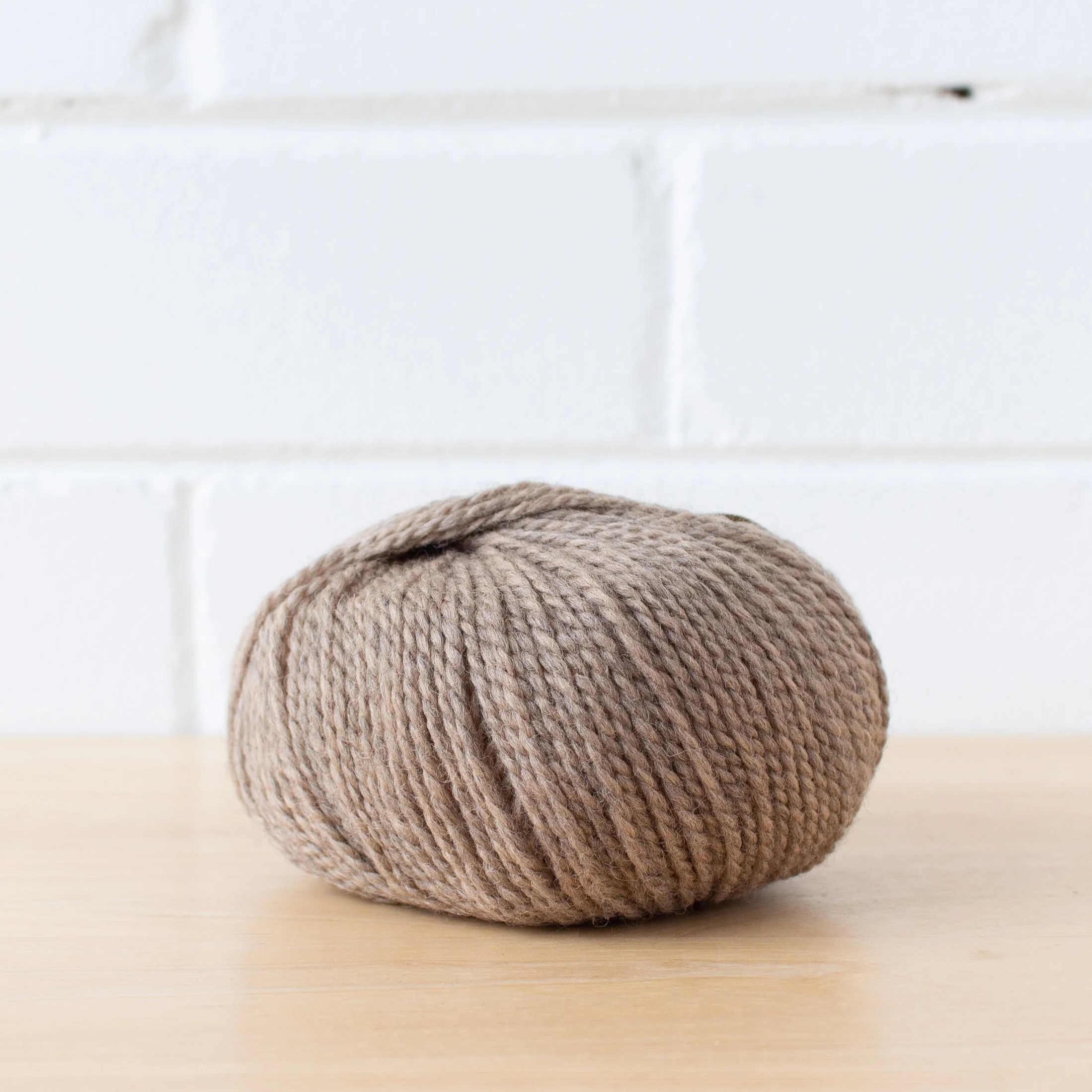 Loom & Spindle - BC Garn - Hamelton 1 - Camel-3.jpg