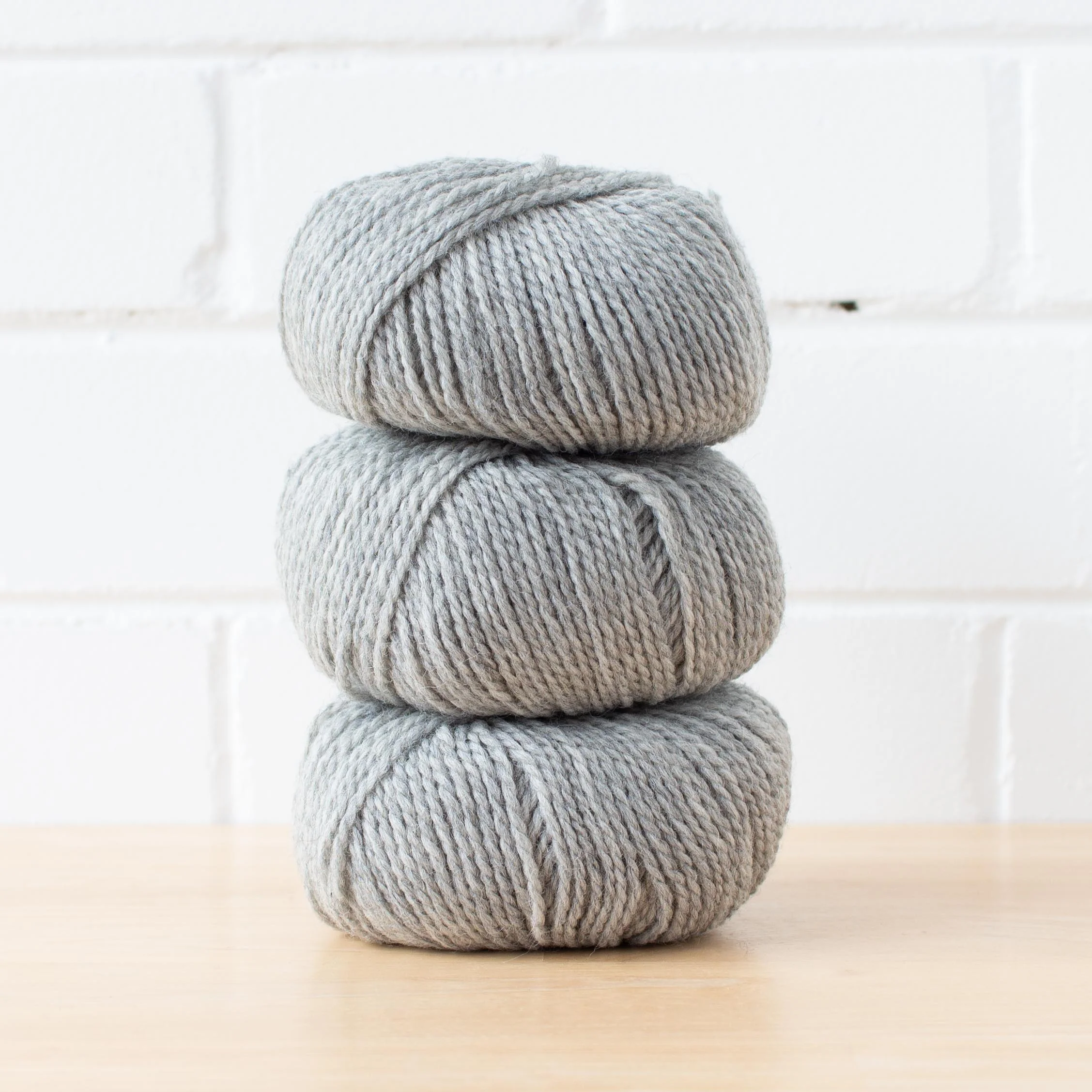 Loom & Spindle - BC Garn - Hamelton 1 - Light Grey-1.jpg