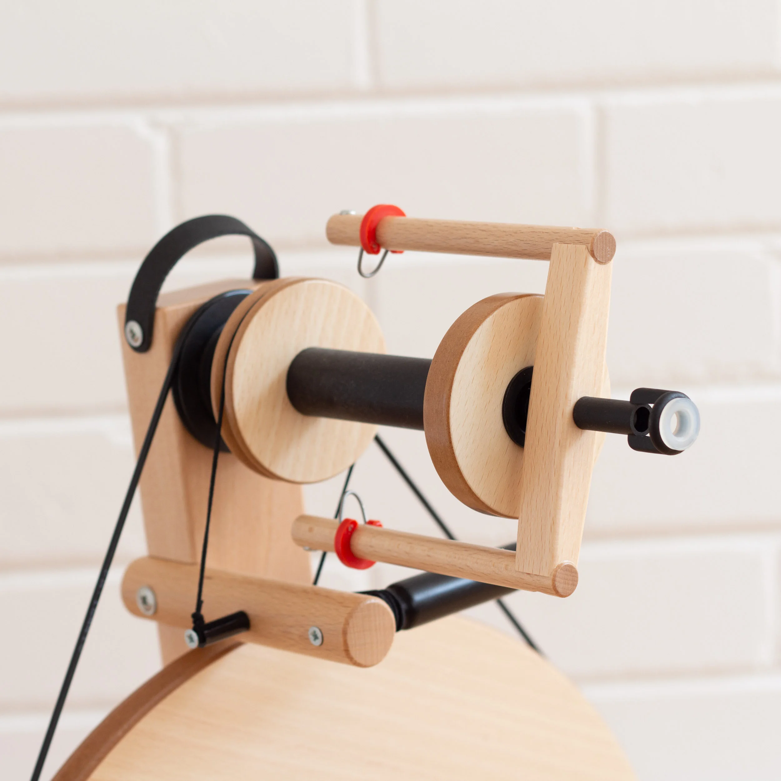 Louet S95 Victoria Spinning Wheel — Loom + Spindle