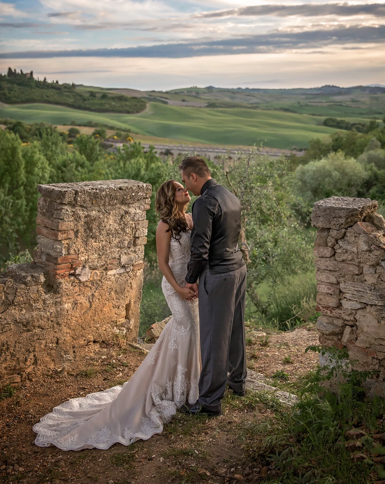 Tuscany Wedding couple