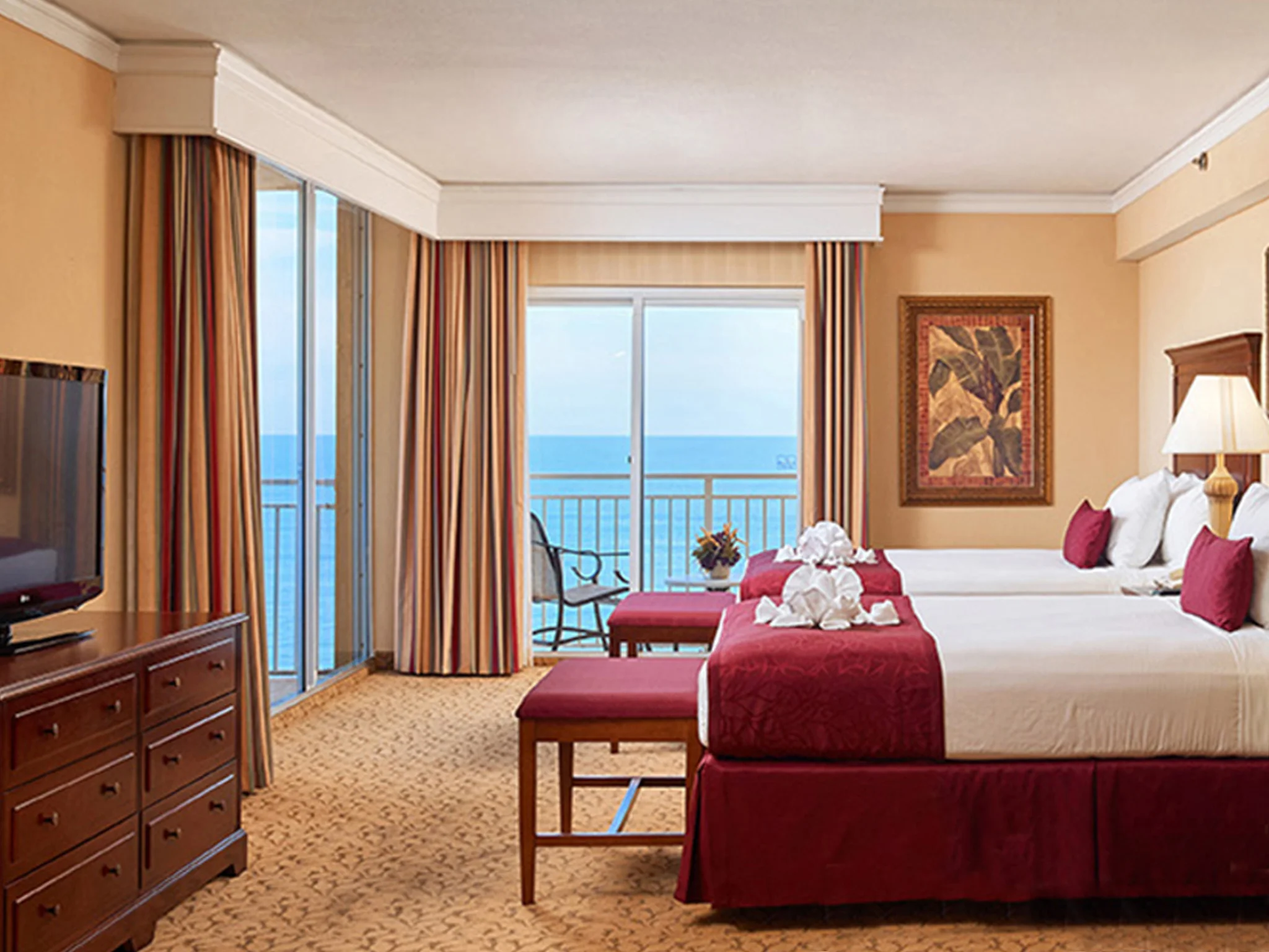 Oceanfront Double Studio Room with Balcony