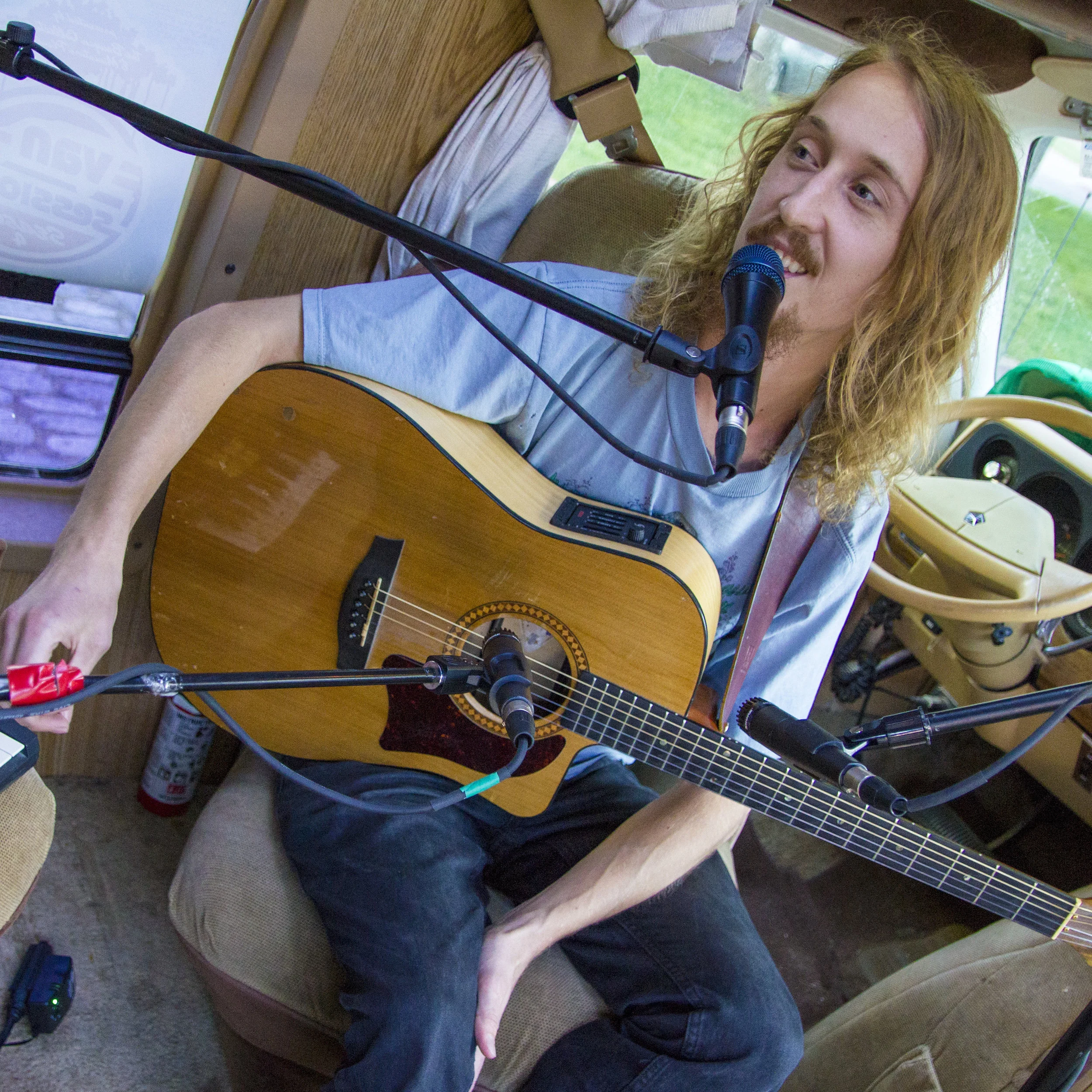 Van Sessions S4 - Lysergic Ashes