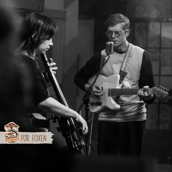 Fur Foxen Returns on Van Sessions at The Monarch