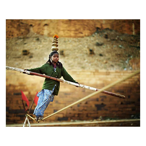 Tightrope walking, Jaisamler, India. Image © Bruce Percy 2009.