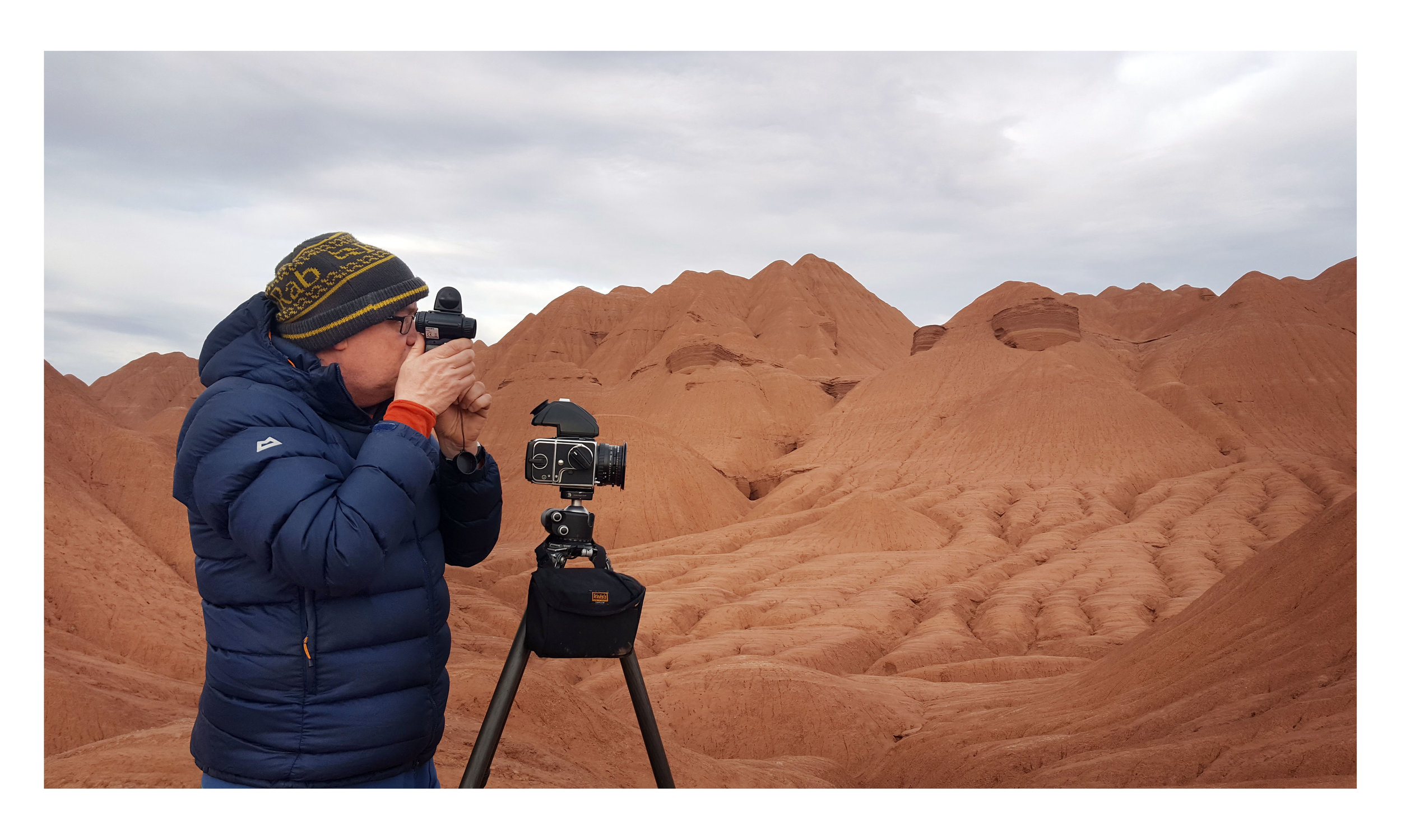 Spot-metering the desert in Argentina, April 2017