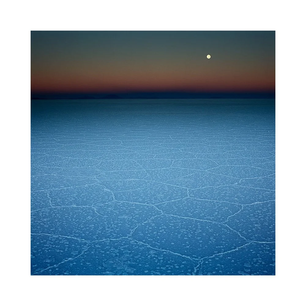 The moon as a compositional device