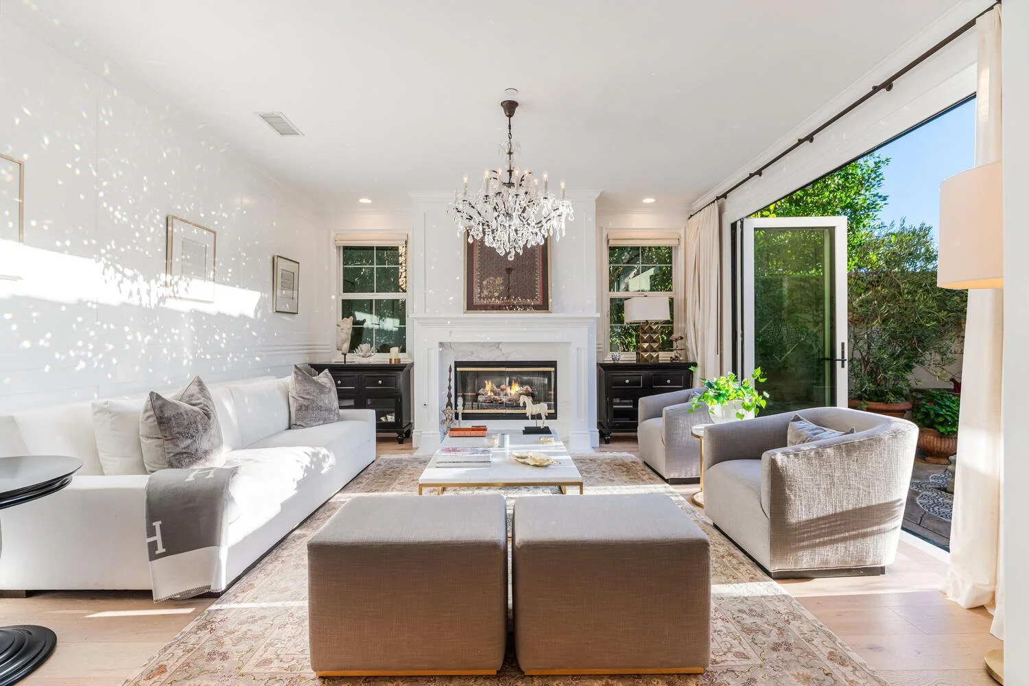 3374 Country Home Ct Thousand-large-013-021-Country Home3-1500x1000-72dpi.jpg