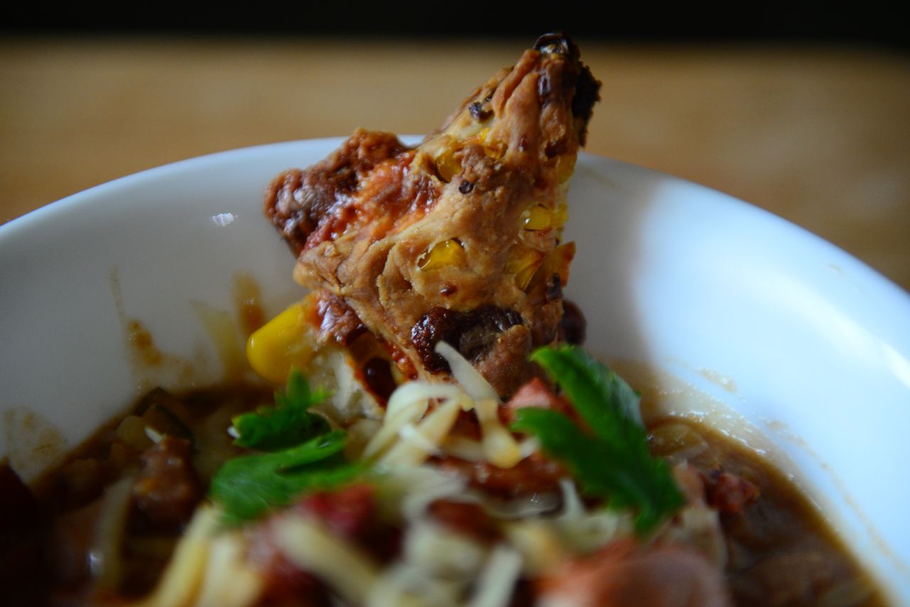 Eat with a bowl of hot chilli. Look at that flaky surface with the corn peeping out. Remarkable! If I may say so myself !