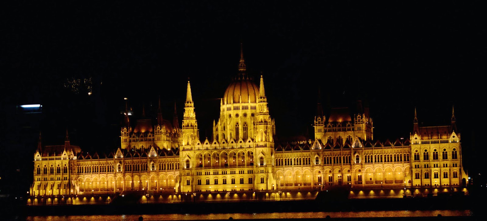 The stunning Hungarian Parliament from across the Danube