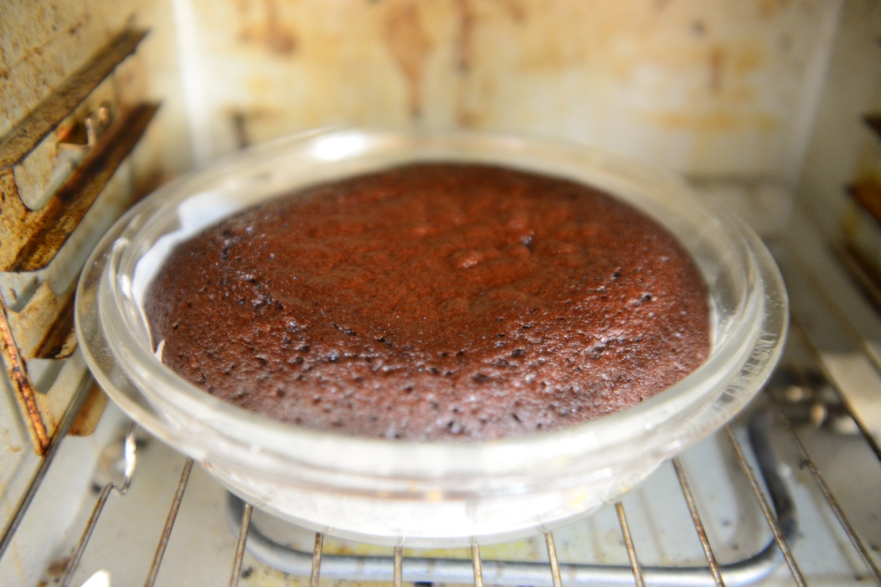 Layer 1 is baking in the oven- approx 30 min at 180 celcius. Was good for my oven